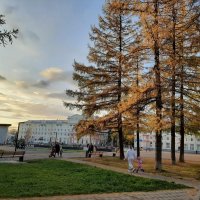 Вид на городскую площадь Североуральска :: Алевтина 