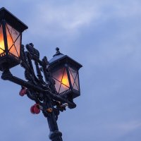 Симбирские фонари... :: Влад Никишин