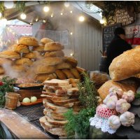 Рождественская ярмарка(хлеб на закваске-дворский) :: Светлана Баталий
