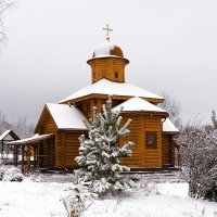 Деревенский храм. :: Милешкин Владимир Алексеевич 