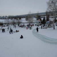 Ледяной Городок на набережной :: Андрей Макурин