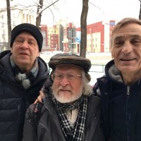 С Мэтром фотографии Николаем Бахаревым (в центре) :: Борис 