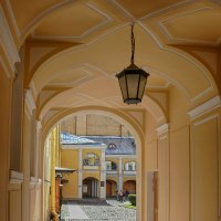 Подворотня пушкинского дома на Мойке, 12 :: Стальбаум Юрий 