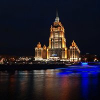 Прогулка по Москве :: Евгений Жиляев