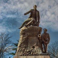 Памятник Владимру Корнилову - герою Первой обороны Севстополя :: Борис 