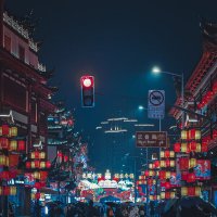 Уличные украшения к празднику фонарей в Шанхае :: Дмитрий 