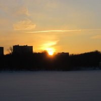Февраль. Восход солнца :: Дмитрий Никитин