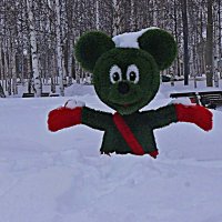 Снежный март в сквере Победы! :: Владимир 