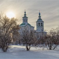 Вид на храм в честь Богоявления Господня. :: Александр Максимов