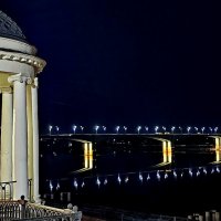Беседка и мост :: Михаил Свиденцов