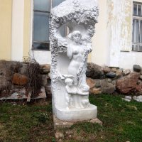 Композиция "Яблоня" (мрамор) скульптор С.Казанцев. :: Люба 