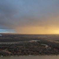 Солнечный дождь на закате :: Владимир Кириченко