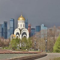 Вид на Москва-сити с поклонной горы. :: Александр Николаев