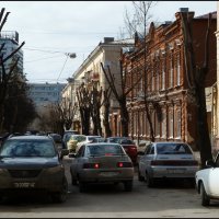 Весна в городе (2) :: Юрий ГУКОВЪ