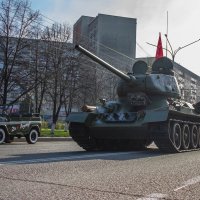 Танк победы Т-34 :: Николай Чекалин
