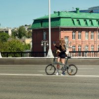 Селфи на фоне Крымского моста. :: Татьяна Помогалова