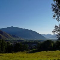 Утро в долине Чарыша. :: Владимир Михайлович Дадочкин