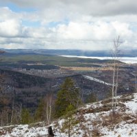 Ильменский хребет. Апрель. Миасс, Машгородок. Озеро Тургояк. :: Алексей Трухин