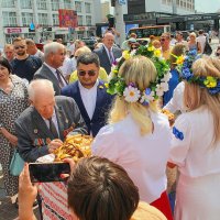 Праздник города. :: Роланд Дубровский