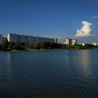 Летний городской пейзаж :: Андрей Лукьянов