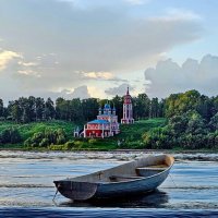 Лето на Волге. Тутаев. :: Михаил Свиденцов