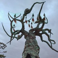 Скульптура "Хранитель Байкала" :: Любовь 