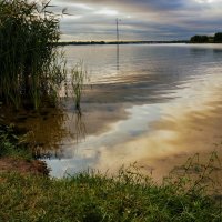 У воды. Утро :: София 