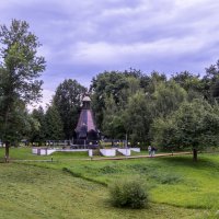 В парке Углича :: Сергей Цветков