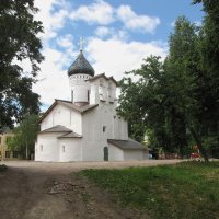 Церковь Сергия Радонежского с Залужья :: Александр Ильчевский 