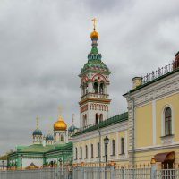 Православный храм святителя Николая Чудотворца на Рогожском кладбище. :: Александр Теленков