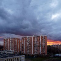 Тучи над городом :: Надежда Лаптева