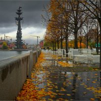 "Осень. Накануне ноября в большом городе"© :: Владимир Макаров