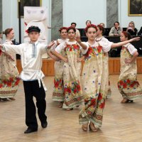 Восемь девок, один я :: Александр Рябчиков