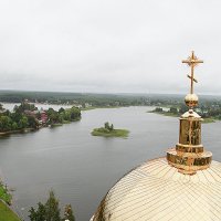 Вид на озеро Селигер с колокольни Богоявленского собора :: Любовь Сахарова