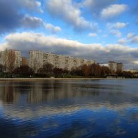 Ноябрь в городе :: Андрей Лукьянов