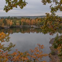 ОСЕНЬ ... ТИШИНА ... ОЗЕРО ... :: Владимир Железнов