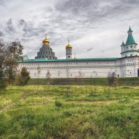 ставропигиальный мужской монастырь Русской православной церкви в городе Истре Московской области :: Юрий Яньков