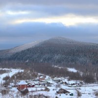 Вид на Нижние Серги со смотровой площадки санатория :: Любовь Сахарова