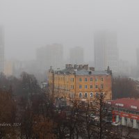 Город в тумане :: Александр Синдерёв