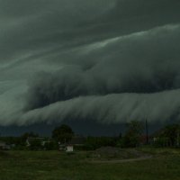 Грозовые облака-цунами :: Богдан Петренко
