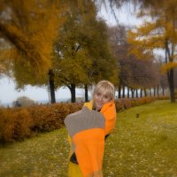 girl wearing a scarf in autumn :: Steinar Berg 