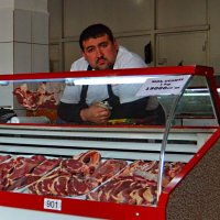 "Продавец мяса" :: Александр NIK-UZ