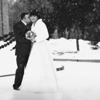 Первый снег, и первая брачная ночь) :: Андрей Пашко