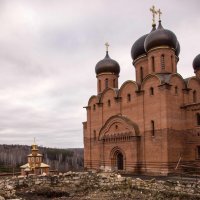 Оставшийся фундамент Вознесенской церкви :: Андрей Мичурин