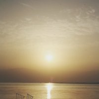 Идеально спокойное Мертвое море в 7:30 :: Анастасия 