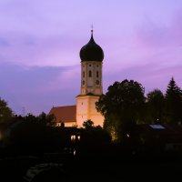 Церковь на закате солнца :: Дмитрий Гербин