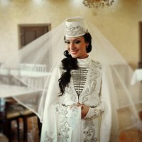 портрет невесты :: Батик Табуев