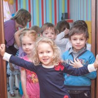 Построение парами в детском саду :: Irina Rudakova