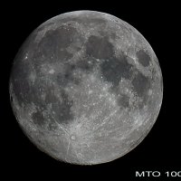 Луна над Питером :: Дмитрий Редьков