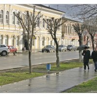 Весна в городе :: Евгений Гудименко